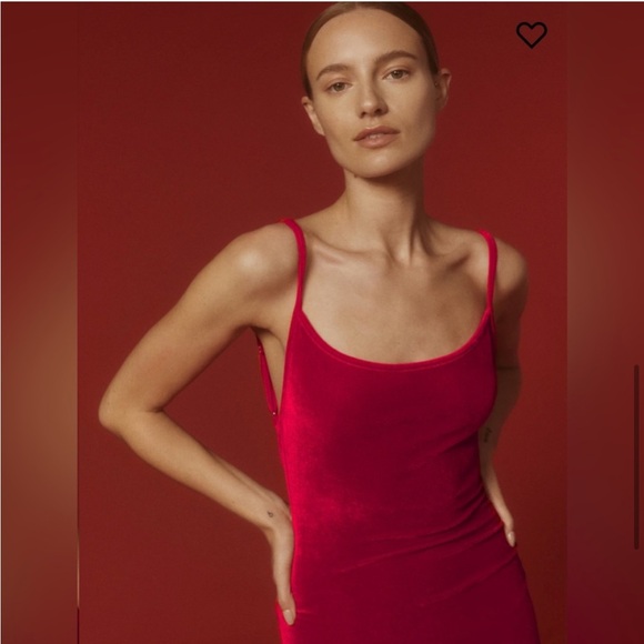 Reformation Merel Velvet Dress in Red Sz.M - Picture 3 of 13